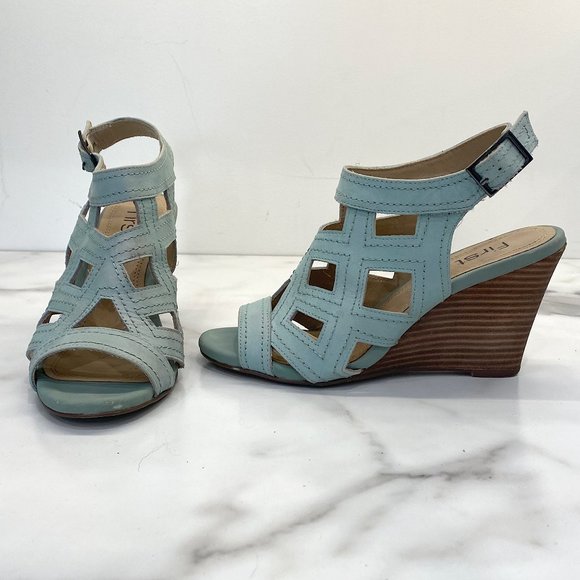 First sage green laser cut wedge sandals - Picture 3 of 10
